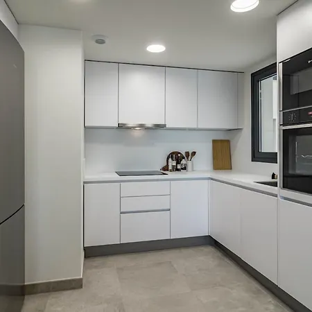 Inf4.2m- Modern Families Only Appartamento Estepona