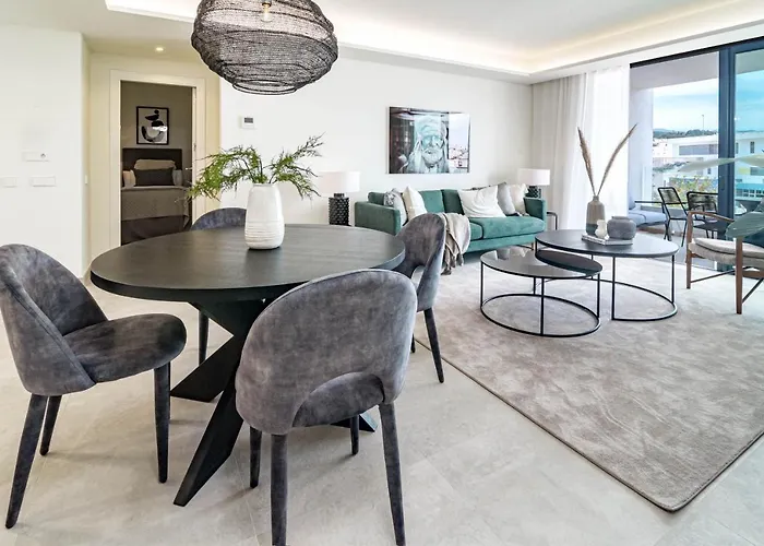 Inf4.2m- Modern Families Only Appartamento *